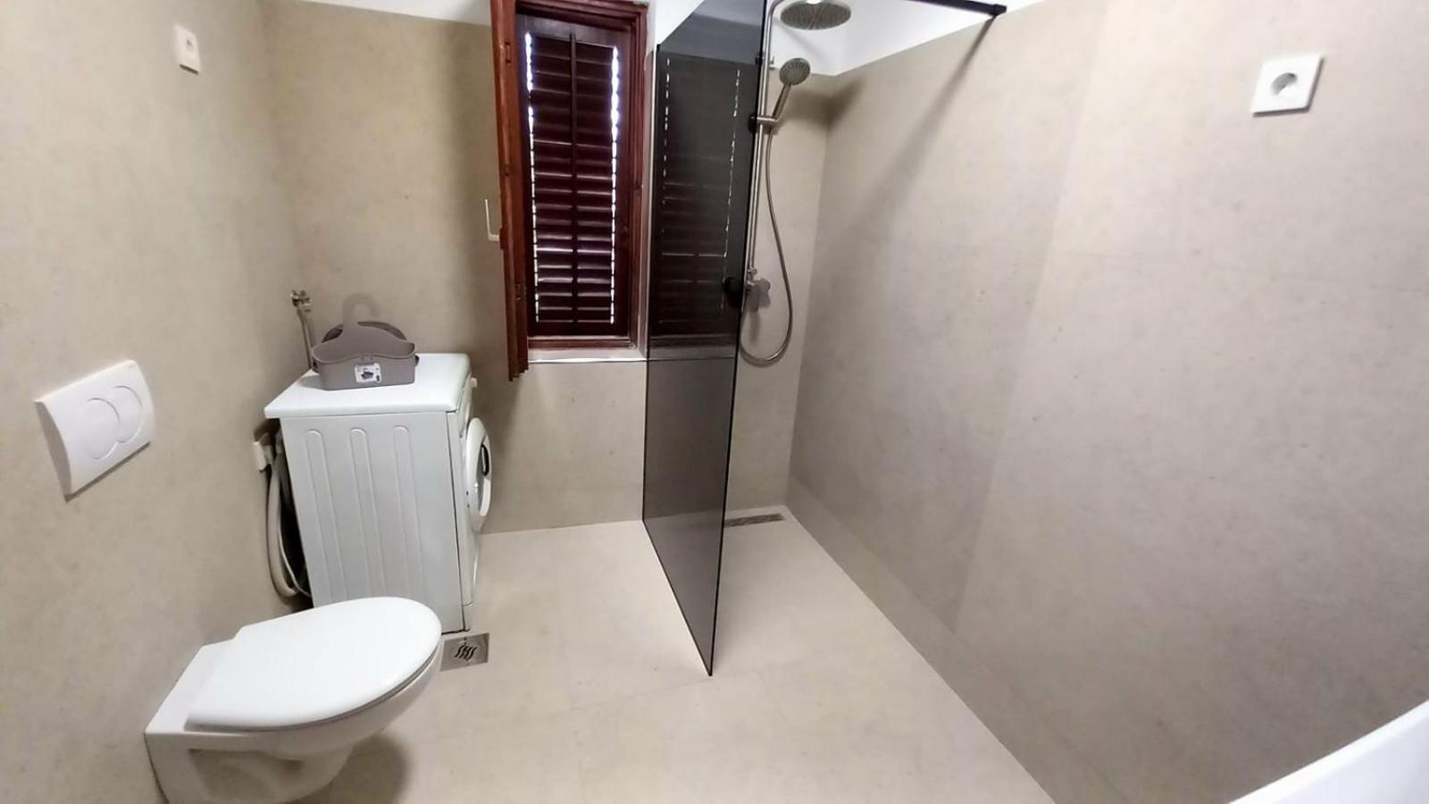 Apartment A4 Ines Near Beach Πόρετς Εξωτερικό φωτογραφία